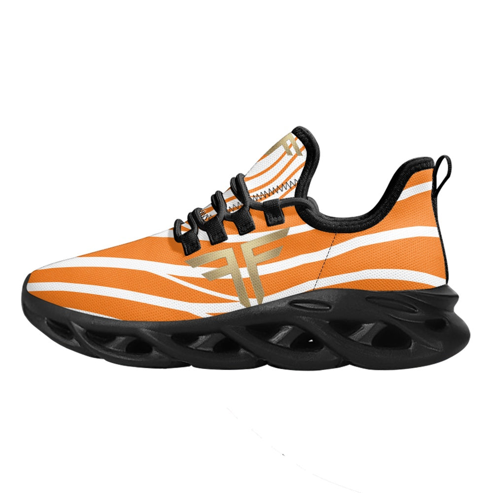 Max Soul Workout – White & Orange Stripe, black sole